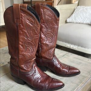 Dan Post Brown Leather Cowboy Boots Men’s size 5, (Women’s size 8)